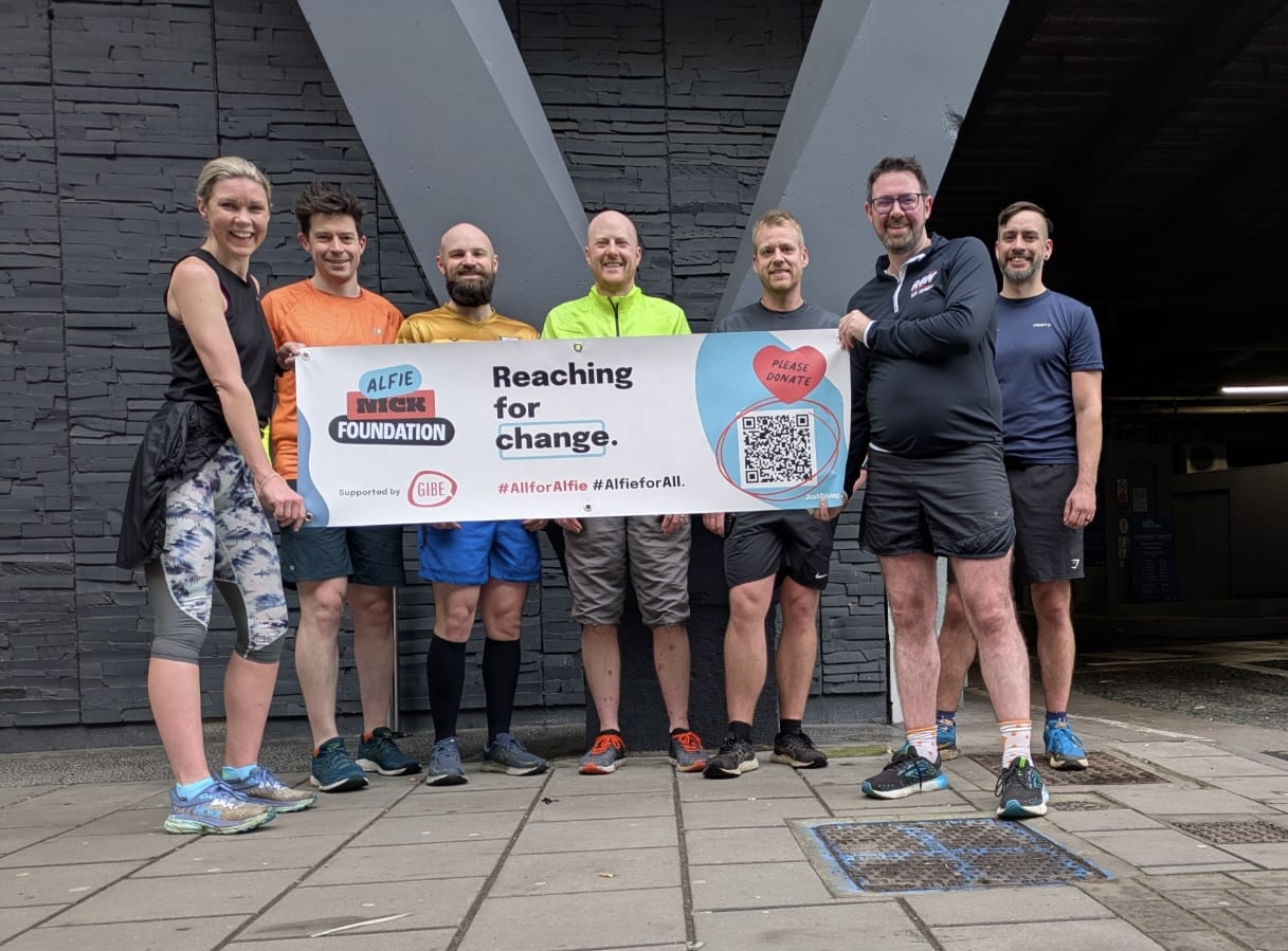 Sophie and Owain with the pre Umbraco Spark harbour run group.