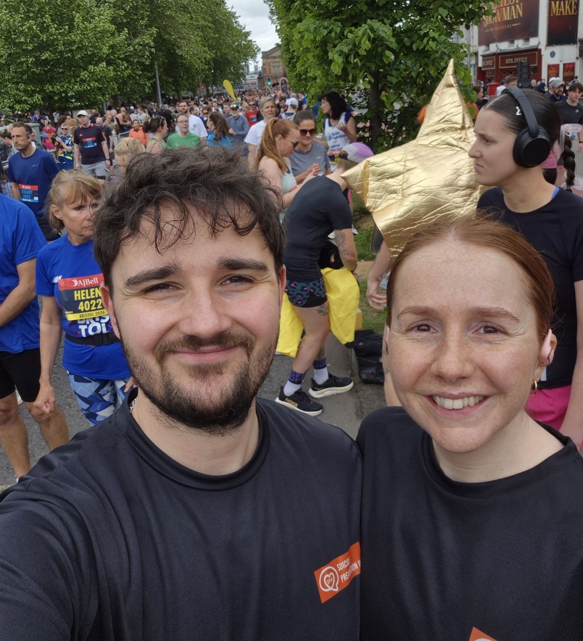 Selfie of Michael and Becky at the start line